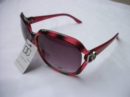 Óculos de Sol DG Quadrado 002-Vermelho